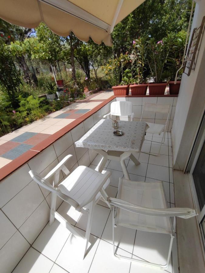 Ioli Garden Apartment